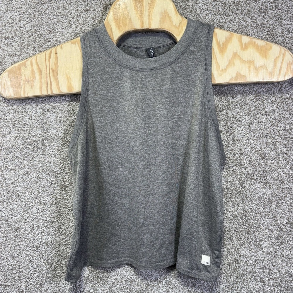 Vuori Tank Top Womens Small Gray Cropped Relaxed Athletic Shirt Running Yoga